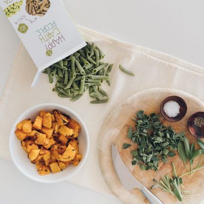 Picture of HAPPY EARTH PEOPLE PASTA GREEN PEAS PENNE 250g